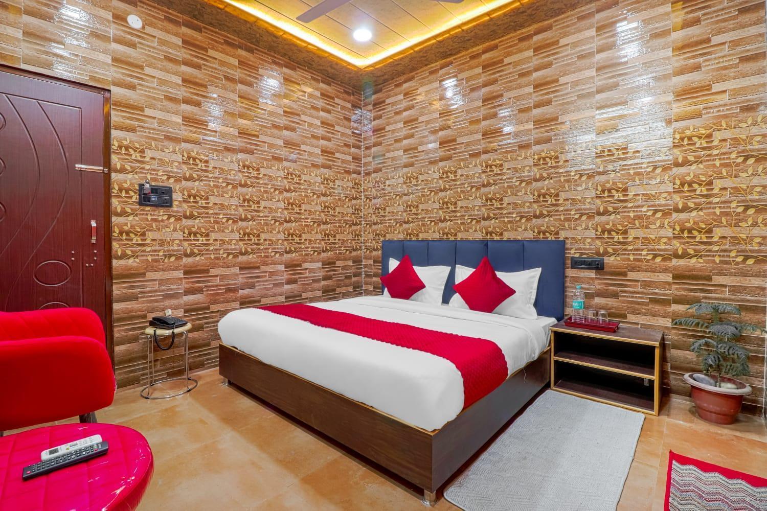 Hotel Krishna Priya Haridwar Ngoại thất bức ảnh