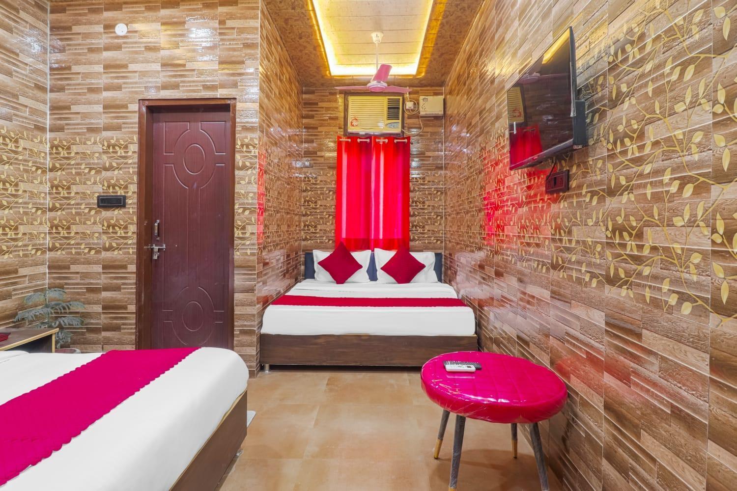 Hotel Krishna Priya Haridwar Ngoại thất bức ảnh